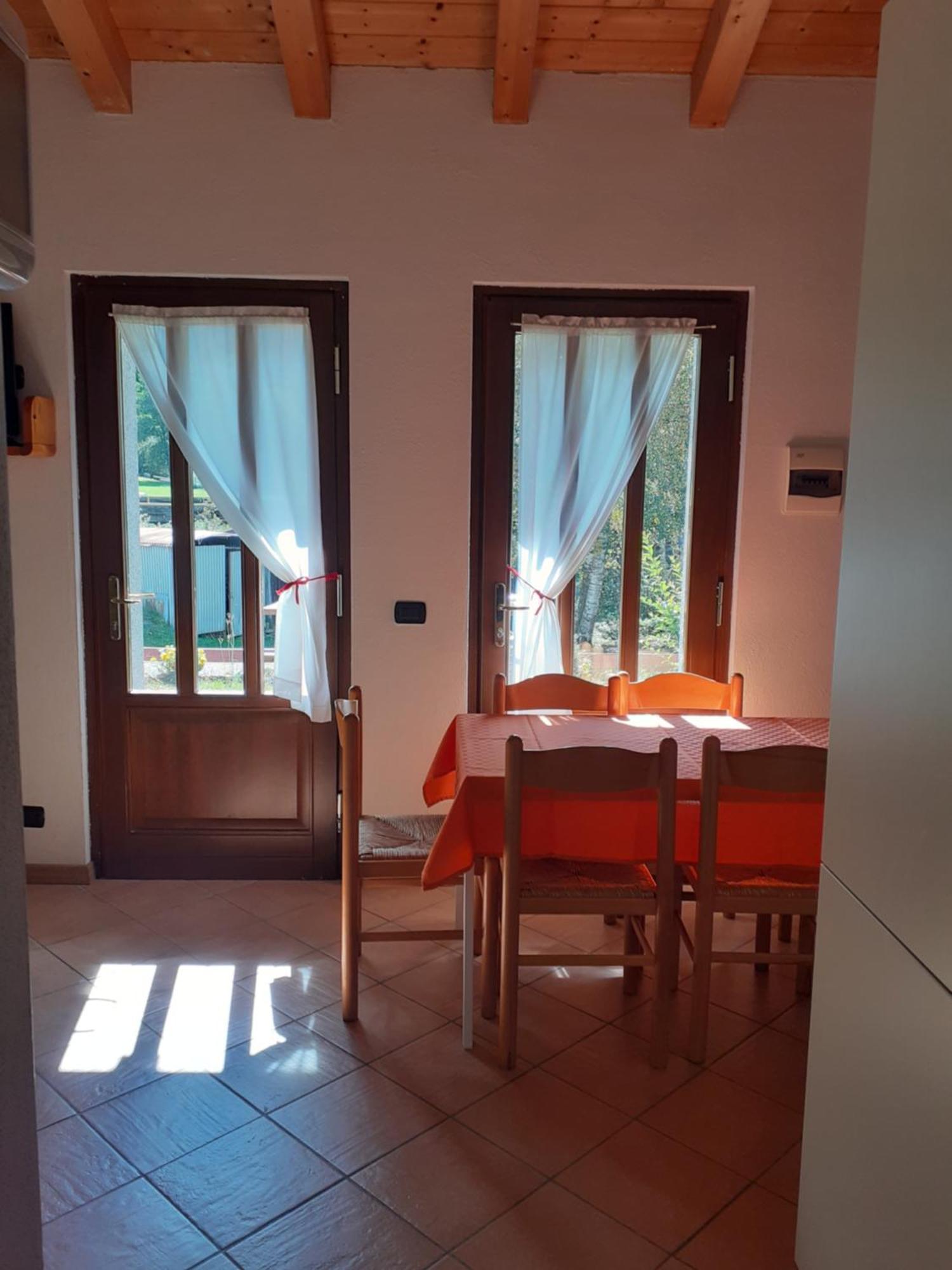 Casa Vacanze Emilio Тему Екстер'єр фото